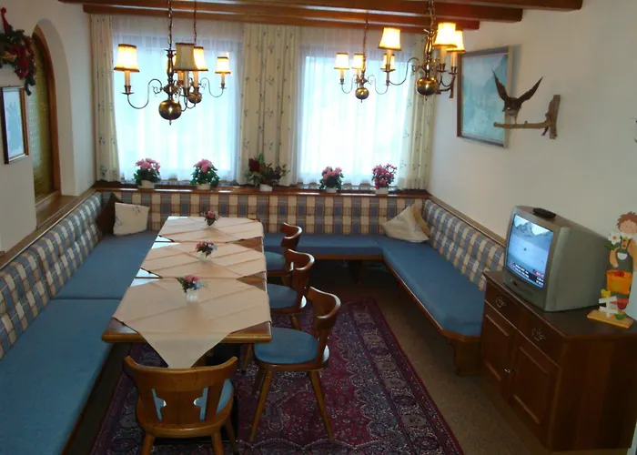 بيت ضيافة Garni Val-sinestra